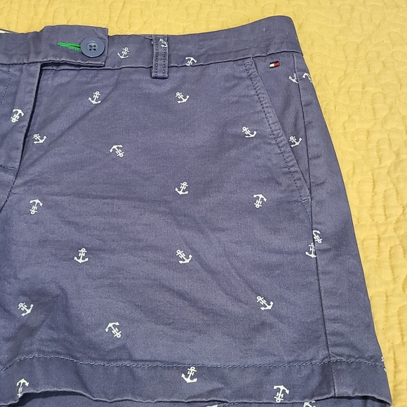 Tommy Hilfiger Anchor print shorts size 8 - Picture 3 of 10